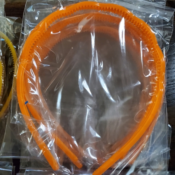 Headbands - Picture 6 of 12